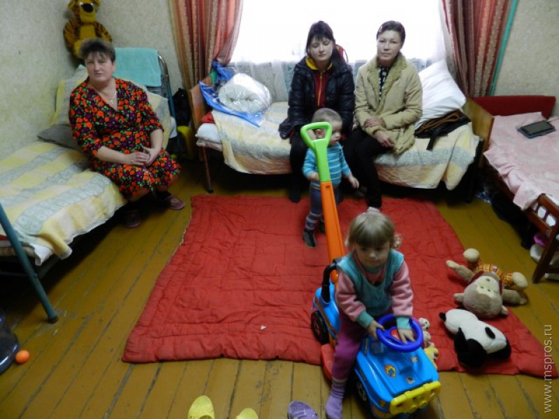 Беженцы с Донбасса в общаге  эконом-класса