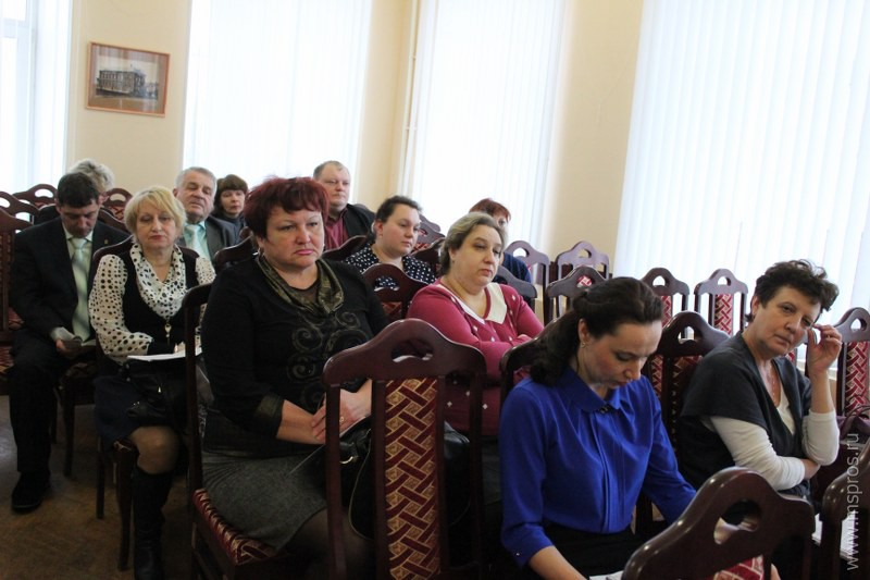 Депутаты обсуждали проект главного финансового документа
