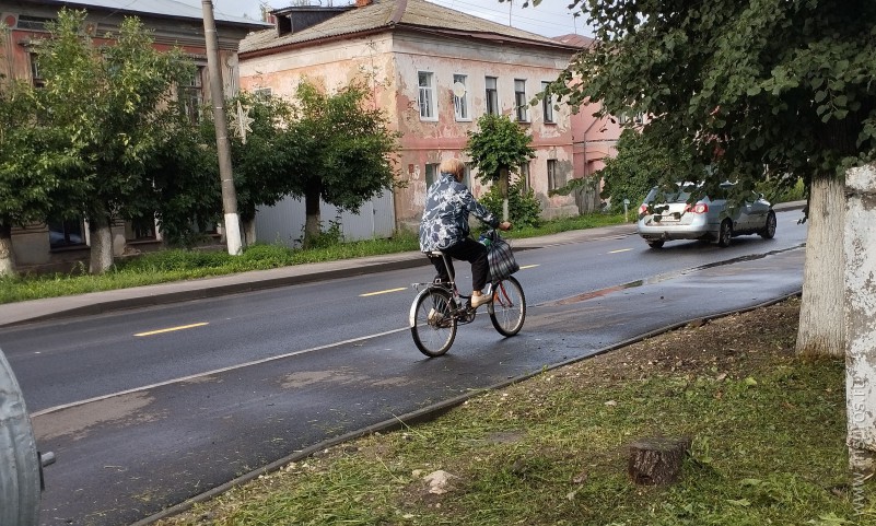 Осторожно! Велосипедисты!