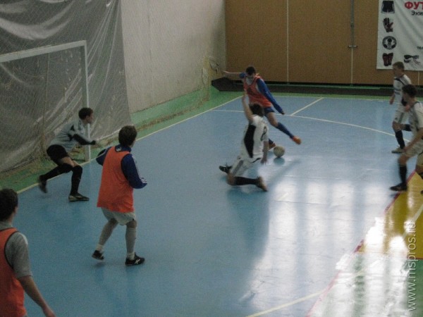 Открытый  чемпионат  города  Шуя  по  мини-футболу-2010-2011 года