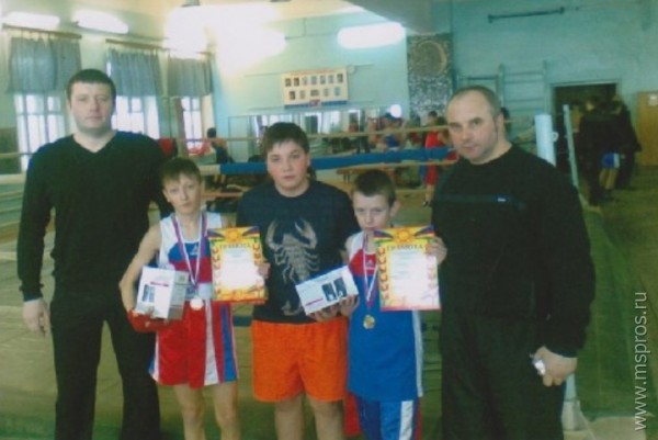 Успех юных боксёров на межрегиональном турнире