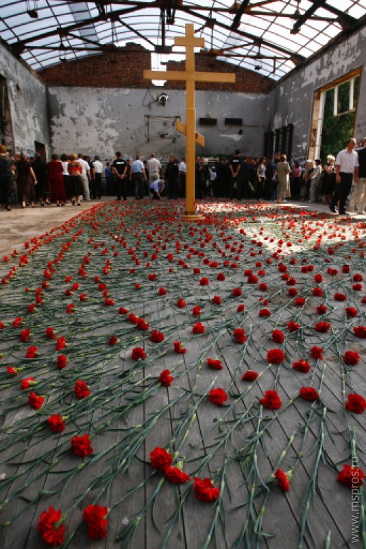 Школьники почтили память жертв трагедии в Беслане
