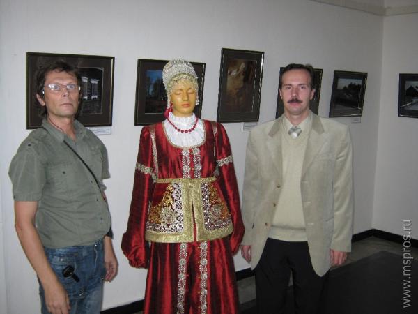 Экспозиция из северной столицы подарена музею Фрунзе	