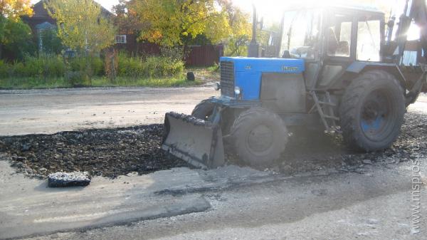 Новую дорогу на ул. Металлистов ремонтируют